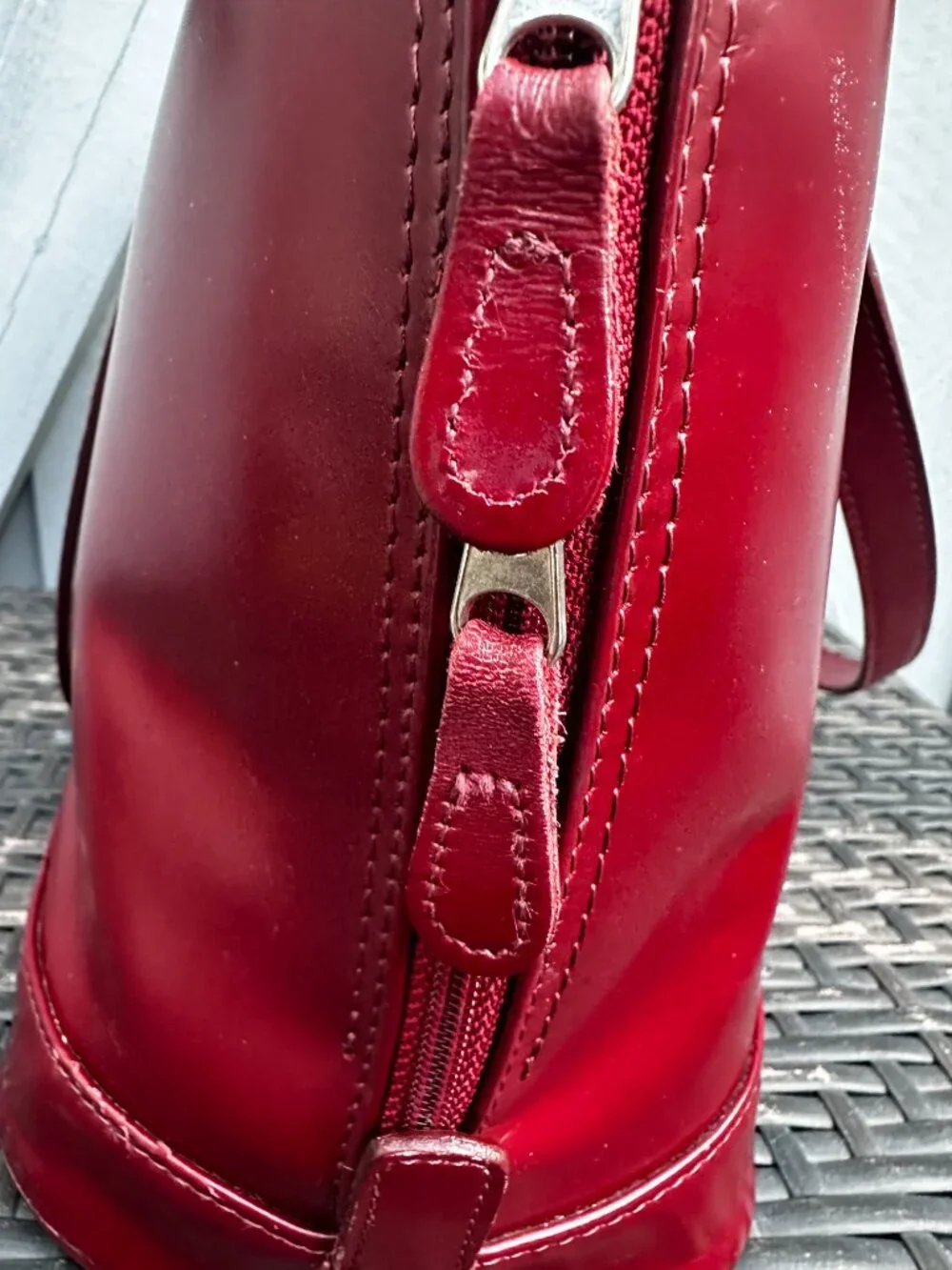 Korchmar Burgundy Top Grain Leather 15